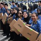 Bantuan Laptop Bagi Guru oleh Pemkot Bontang