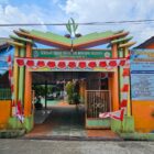 Potret gerbang SDN 005 Bontang Selatan, (Foto: Jay)