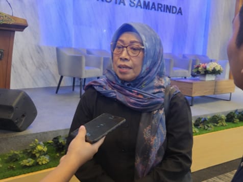 Wakil Ketua Komisi IV DPRD Samarinda, Sri Puji Astuti, menanggapi isu ancaman pengha