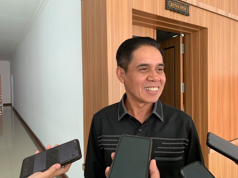Ketua DPRD Samarinda, Helmi Abdullah, saat diwawancarai terkait dinamika politik 2029. (Bentangkaltim.com/ard).