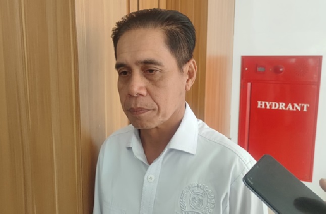 Ketua DPRD Samarinda, Helmi Abdullah, setelah menerima kunjungan silaturahmi Persatuan Mahasiswa Katolik Republik Indonesia (PMKRI) Samarinda di Gedung DPRD Kota Samarinda