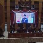 Anggota Komisi III DPRD Samarinda, Abdul Rohim, menyampaikan pandangan akhir Fraksi PKS terkait temuan BPK dalam pengelolaan pendapatan asli daerah. (Bentangkaltim.com/ist).