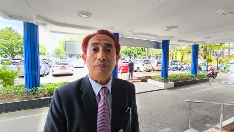 Ketua Komisi B DPRD Bontang Rustam menilai pemkot harus bisa menekan kebocoran PAD dari retribusi pasar. (Bentangkaltim.com/asr)