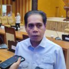 Ketua DPRD Samarinda, Helmi Abdullah, diwawancara usai menyampaikan rencana kegiatan sosial dalam rangka peringatan HUT ke-81 Kemerdekaan RI. (Bentangkaltim.com/ist).