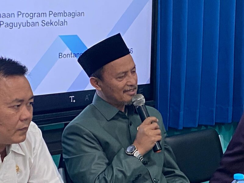 Komisi A DPRD Bontang melakukan kunjungan lapangan ke SMP 8 Bontang. (Bentangkaltim.com/asr)