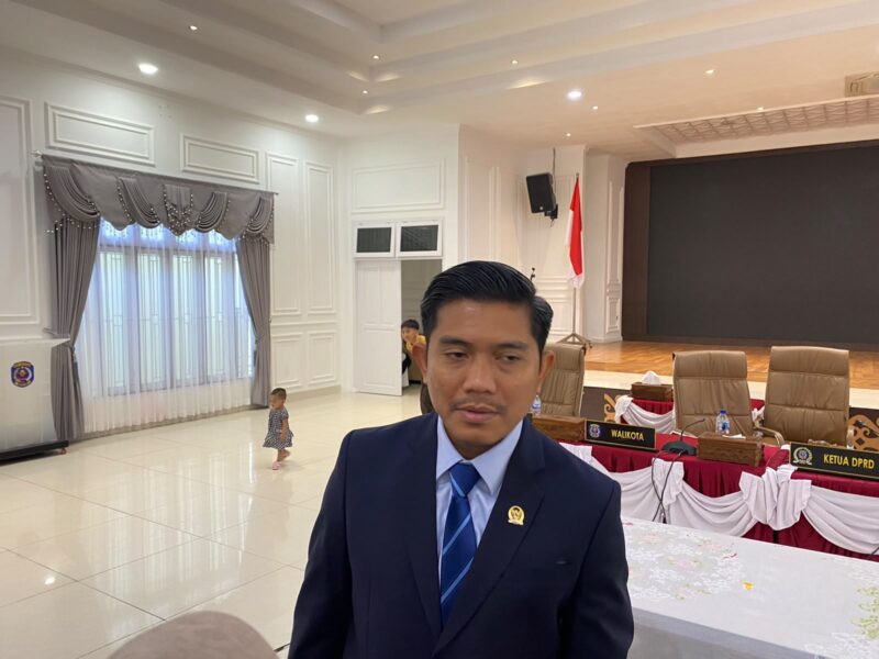Ketua DPRD Bontang memberikan keterangan terkait usulan program yang bakal dieksekusi Pemprov Kaltim. (Bentangkaltim.com/asr)