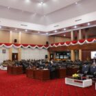 DPRD Bontang menggelar rapat paripurna tentang pandangan umum fraksi atas Raperda APBD 2027. (Bentangkaltim.com/asr)