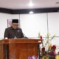 Wakil Ketua Fraksi ADB DPRD Bontang Sumardi membacakan pandangan fraksinya atas Raperda APBD 2027. (Bentangkaltim.com/asr)
