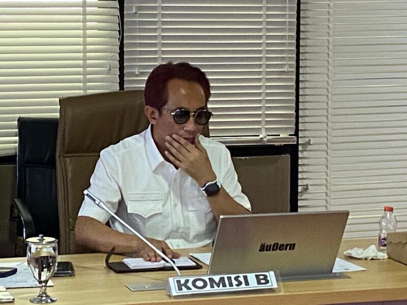 Ketua Komisi B DPRD Bontang Rustam geram dengan skema pemadaman listrik bergilir yang terjadi di Bontang. (Bentangkaltim.com/asr)