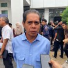 Ketua DPRD Kota Samarinda, Helmi Abdullah saat diwawancarai media. (Bentangkaltim.com/ist).