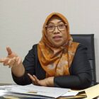 Wakil Ketua Komisi IV DPRD Kota Samarinda, Sri Puji Astuti saat diwawancarai media. (Bentangkaltim.com/ist).
